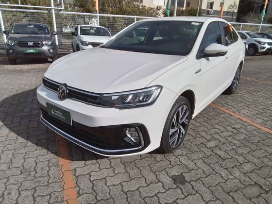 VOLKSWAGEN VIRTUS 1.0 200 TSI HIGHLINE AUTOMÁTICO VOLKSWAGEN VIRTUS 1.0 200 TSI HIGHLINE AUTOMÁTICO